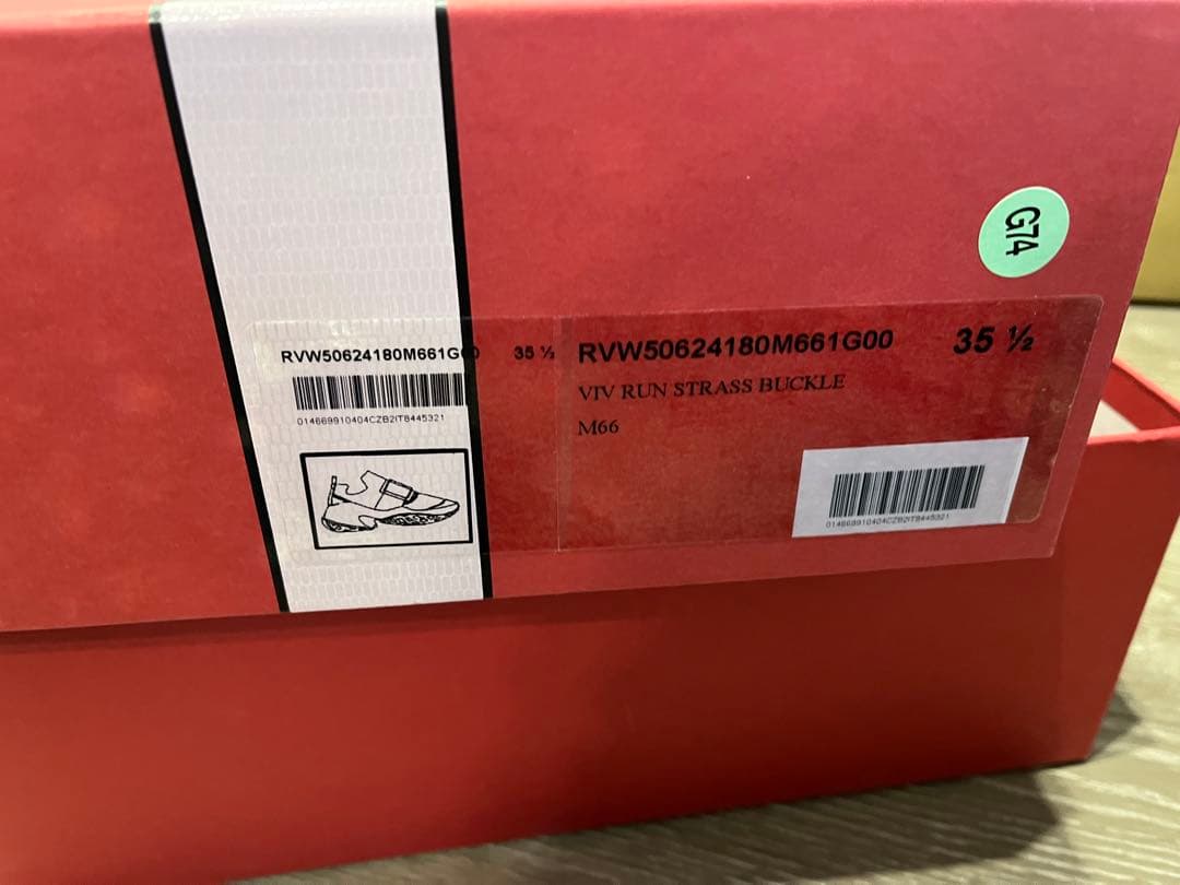 ☆美品☆ROGER VIVIER スニーカー　ロジェヴィヴィエ　35.5cm