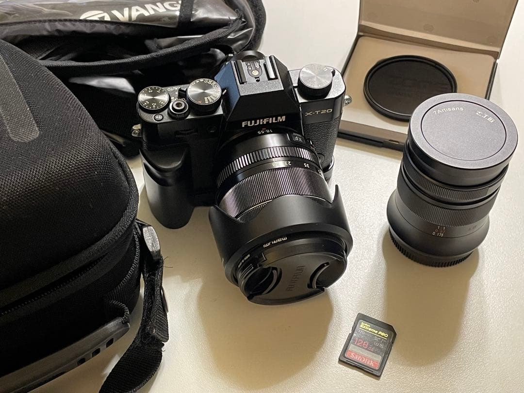 T*y様 FUJIFILM X-T20 ミラーレス一眼カメラ+ レンズ+アクセサ FUJIFILM X-T20」対応のアルミ製サムレスト - デジカメ Watch