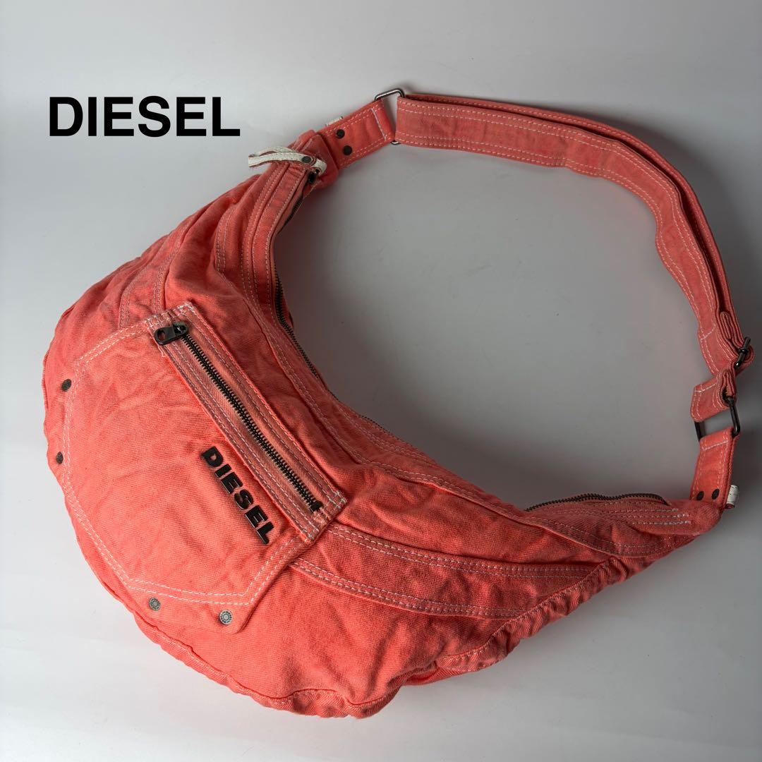 archive metal logo shoulder bagy2k三日月 - メルカリ