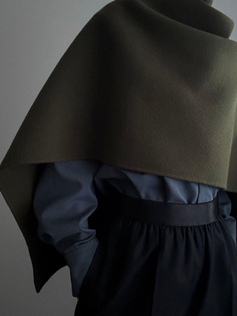 digne] ディニュ throw shawl cort 《khaki》 - メルカリ