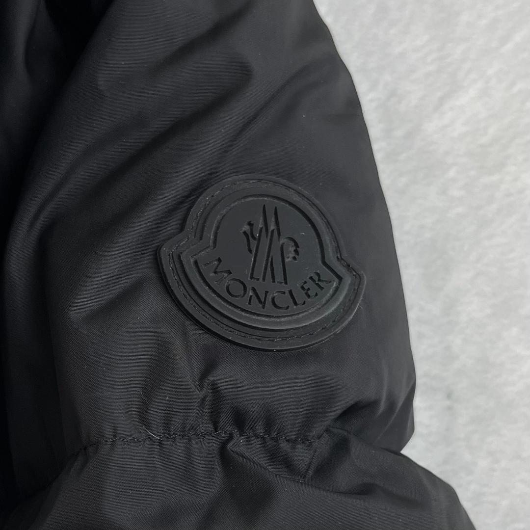 美品・最高級の逸品】モンクレール☆モンクラー ダウンジャケット/2999