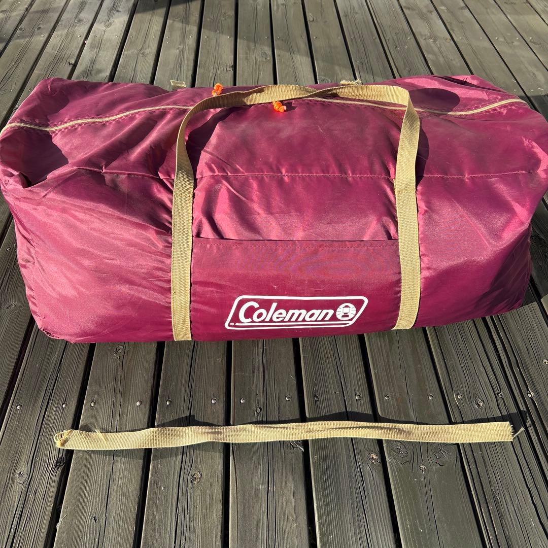 コールマン タフスクリーン2ルームハウス　バーガンディ　テント コールマンのタフスクリーン2ルームハウスにバーガンディーが登場