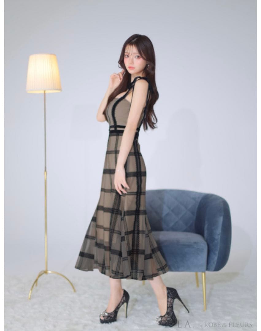 ROBE de FLEURS DEA. キャバドレス ロング ワンピース - メルカリ