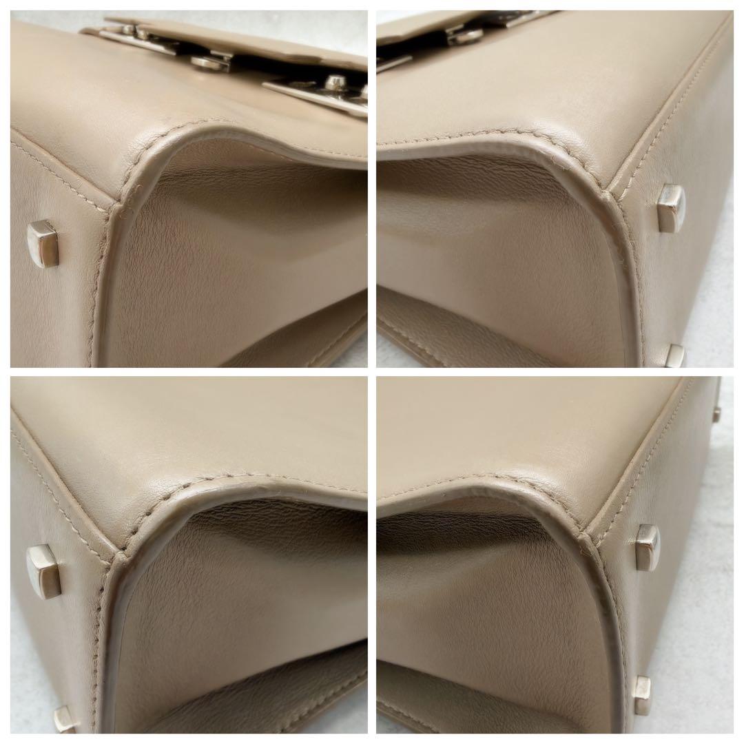 希少美品】DELVAUX タンペート MM ベージュ フラップ式ハンドバッグ