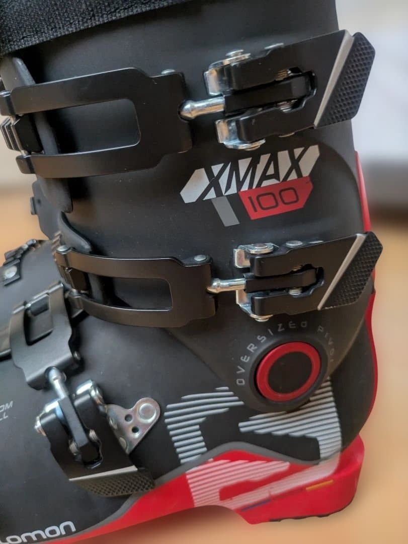 サロモン　スキーブーツ　SALOMON　XMAX100　28.5cm