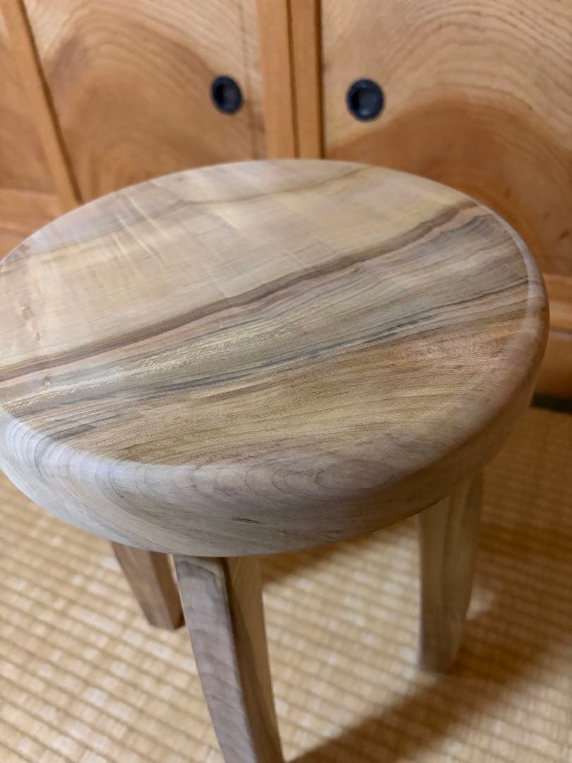 1394建具屋一筋58年のおじいちゃんの手作りスツール、イス☆けやき
