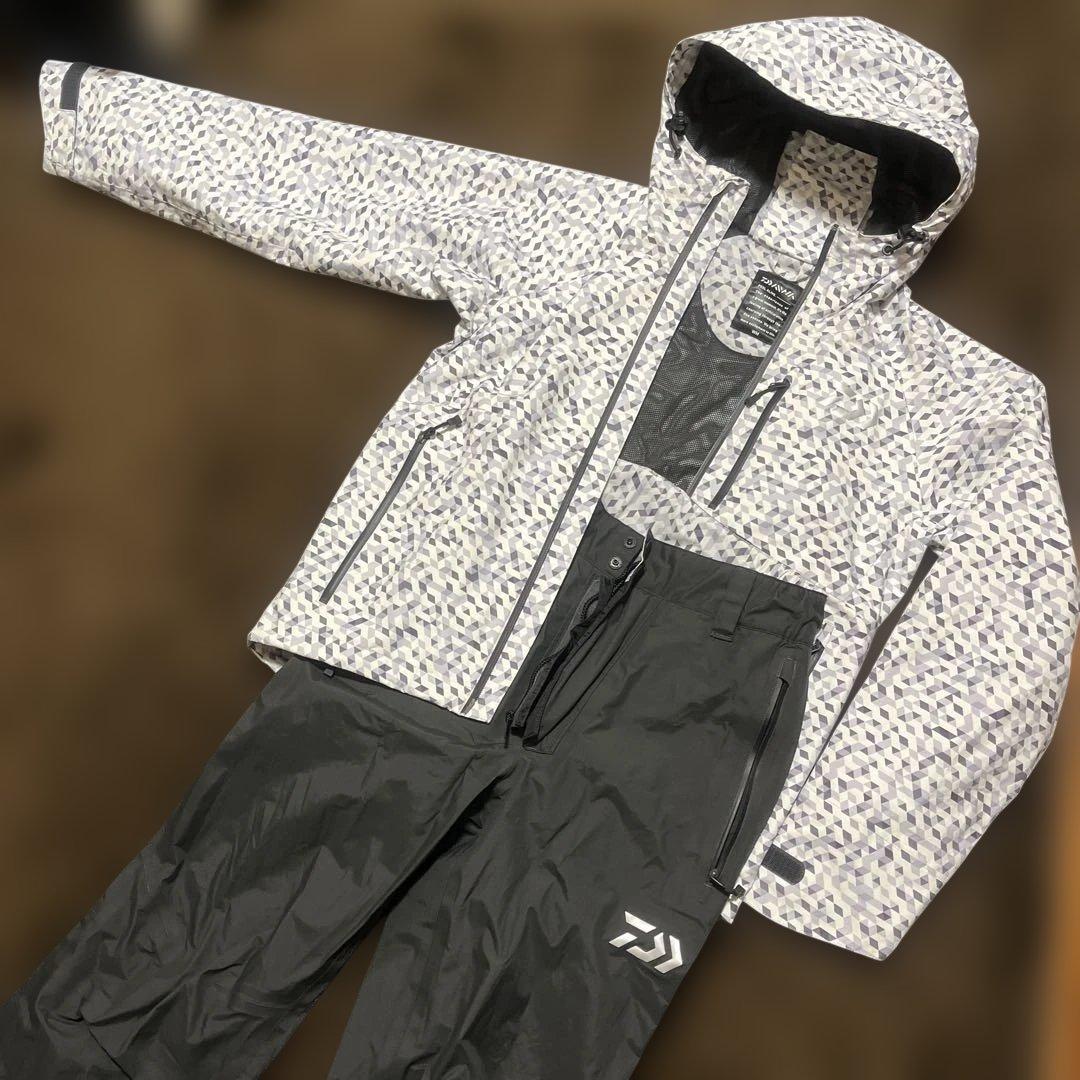 ダイワ レインウェア WM 収納袋つき Amazon.co.jp: ダイワ(DAIWA) DR-3324 レインマックスコンパクトレイン