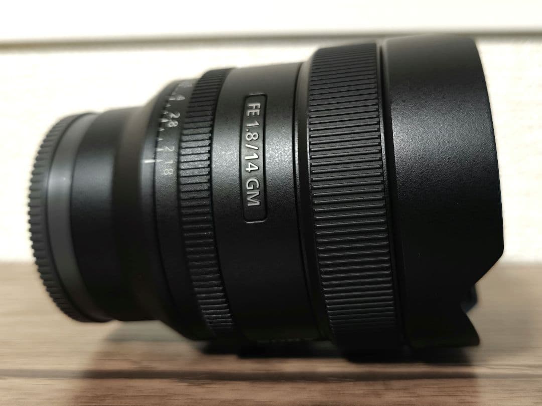 中古品】SONY FE 14mm F1.8 GM（フード部分に小打痕あり） - メルカリ