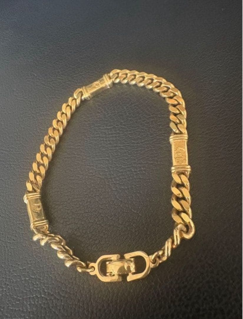 クリスチャン・ディオール ゴールドブレスレット クリスチャン・ディオール Christian Dior ブレスレット ゴールド