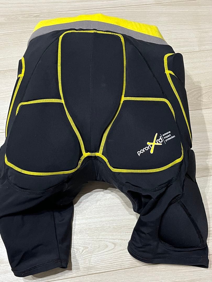 つぶさん専用　YOROI MUSHA 鎧武者 ヒップガード poronXrd スノーボード ヒップ プロテクター ロング 鎧武者 YOROI MUSHA メンズ