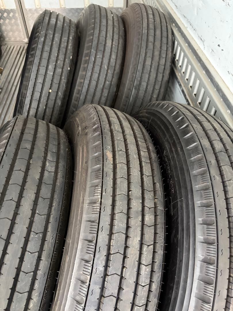 BS ブリヂストン　225/80R17.5 6本セット　縦溝　中古 楽天市場】225／80r17．5 ブリヂストン r225の通販