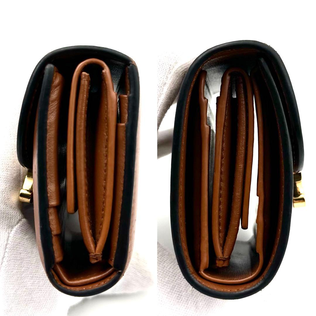 《美品》現行/純正箱付 CELINE トリオンフ レザー スモールウォレット