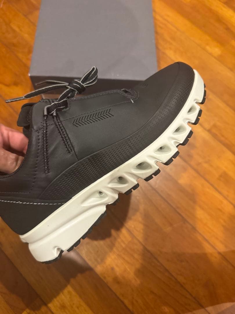 ECCO ブラック スニーカー 39 24.5cm