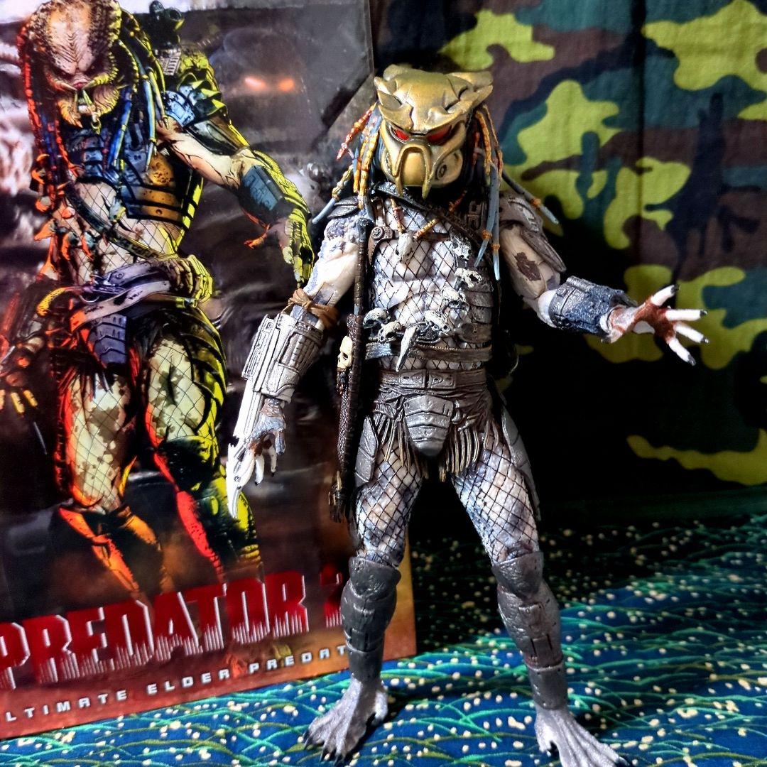 NECA／アルティメット・エルダープレデター 中古開封品／✨別名