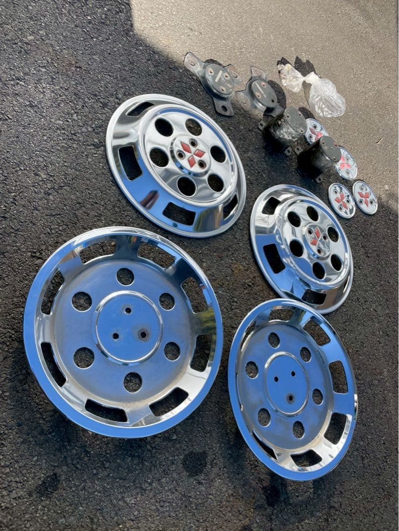 ブラケット付　メッキ　キャンター　ホイールカバー　ホイールキャップ　14インチ 三菱ふそう キャンター FBA6 ミツビシふそう純正 メッキホイール