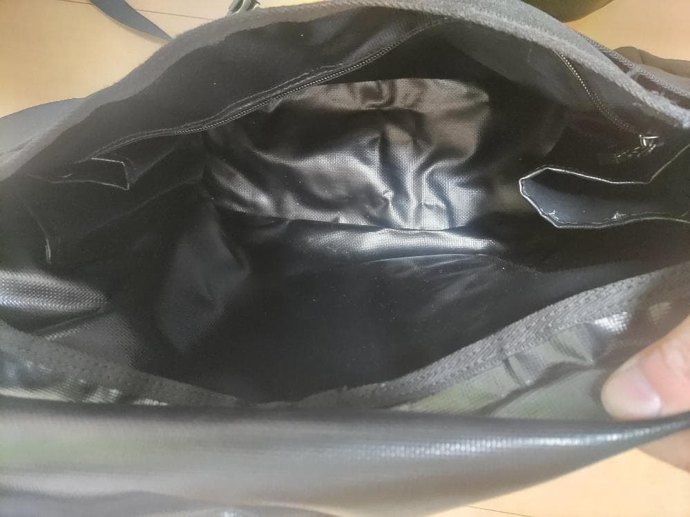 STUSSY × NEIGHBORHOOD】Wネーム メッセンジャーバッグ