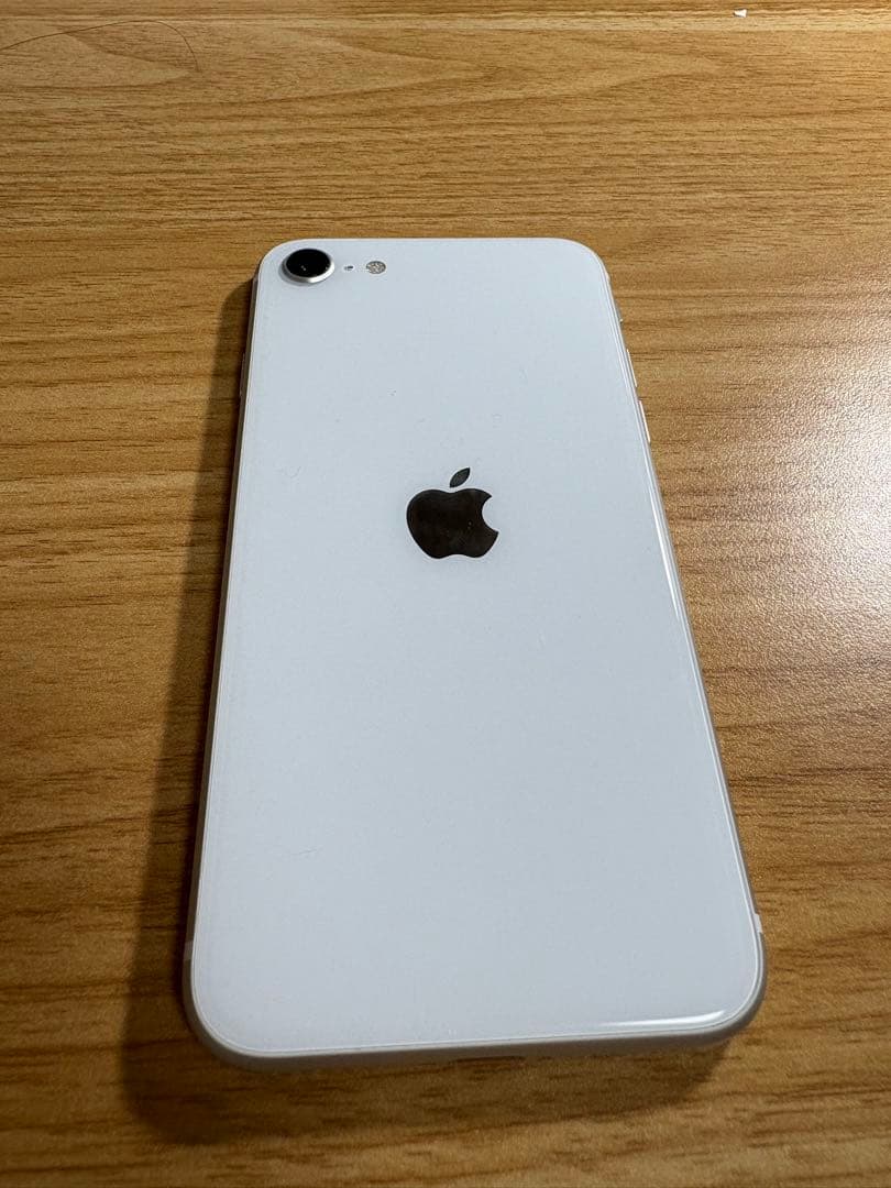 Apple iPhone SE 2世代ホワイト 本体 iPhone SE（第2世代） [AT Shop Otsuka]iPhone SE2 第二世代 64GB