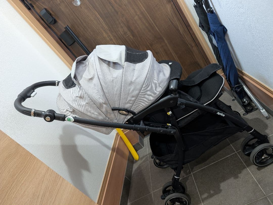 おまけ付き)アップリカ ラクーナクッションフリープラス レザーハンドル 2023 ラクーナクッションフリープラスAD アップリカ最新ベビーカー2025