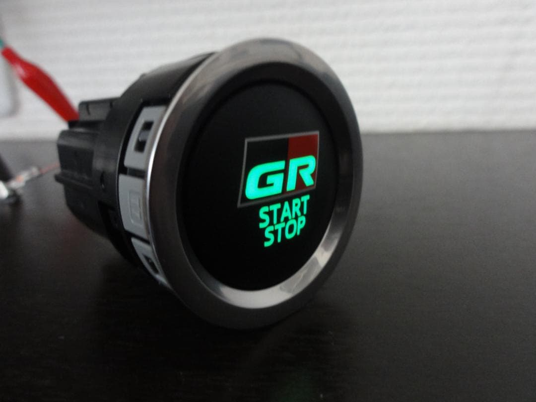 新車外し☆GRスポーツ エンジンプッシュスタートスイッチ60 プリウス 7P トヨタ（TOYOTA） トヨタ純正 プッシュスタートスイッチ [エンジン