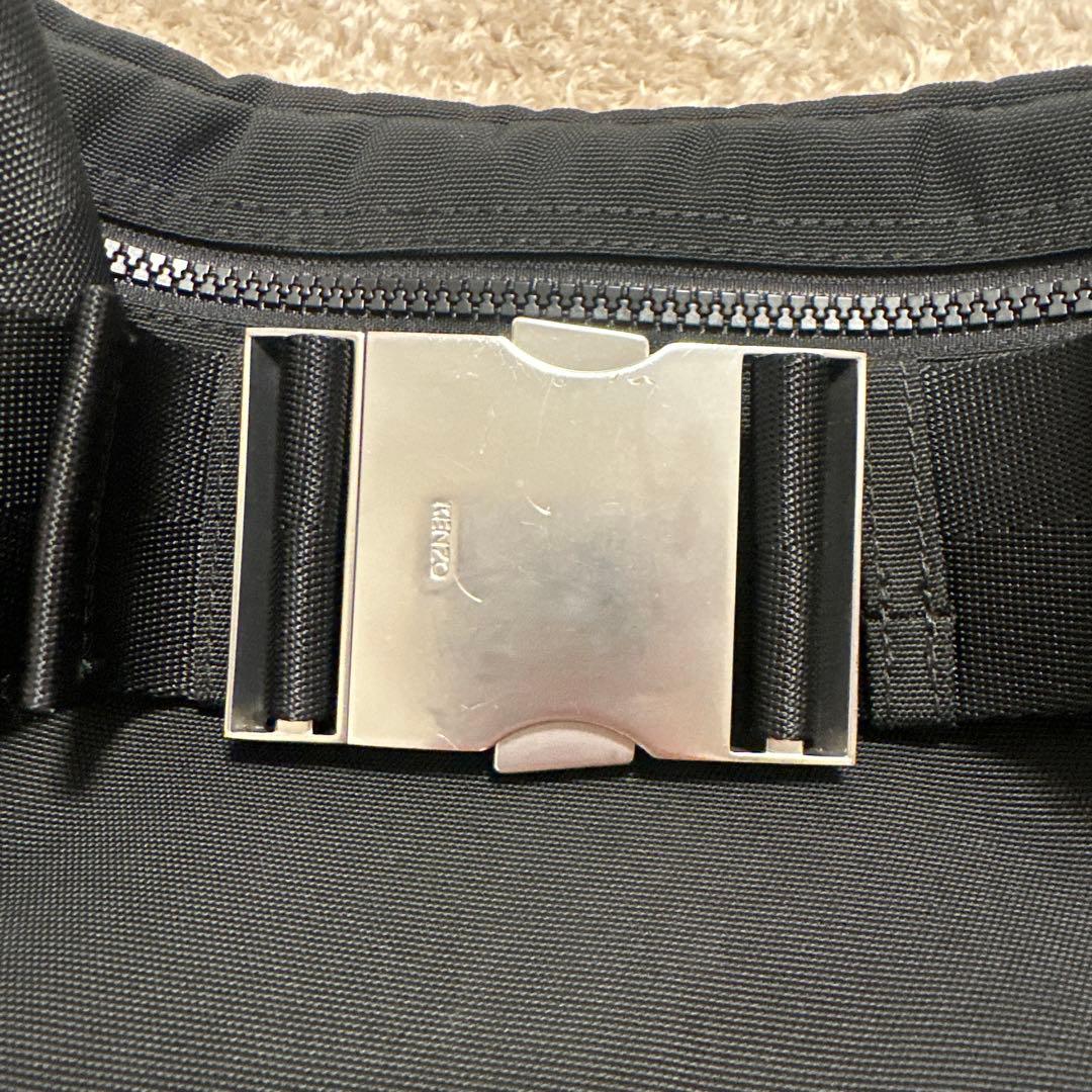 KENZO ボディバッグ 虎 刺繍 黒 - メルカリ