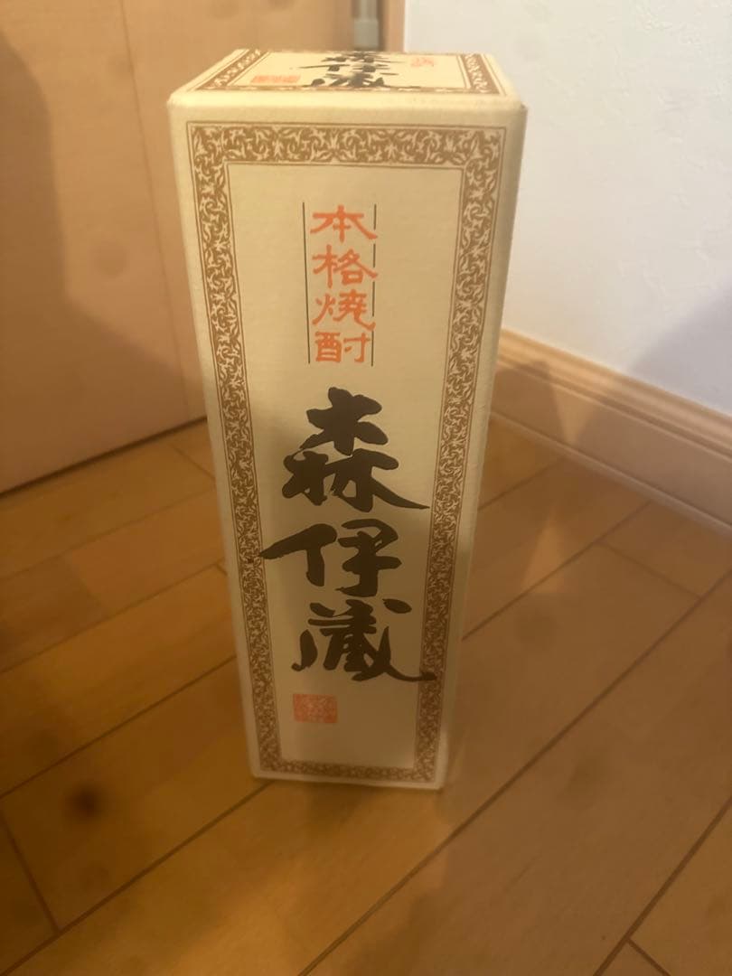 森伊蔵 かめ壺焼酎　720ml imgrc0100800750.jpg