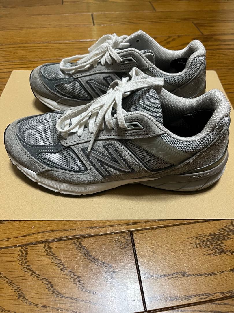 【美品】New Balance 990v5 グレー スニーカー 24.5cm