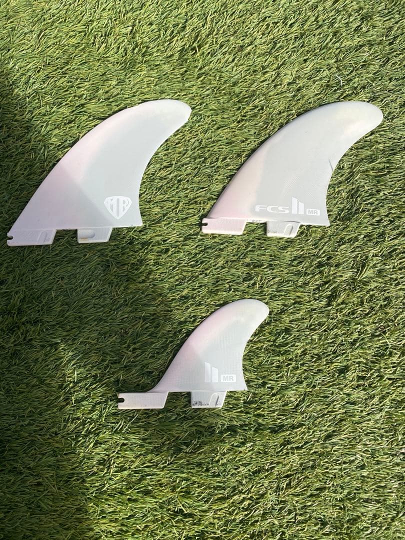マ*ボ様 FCS II サーフボードフィン 3枚セット　マークリチャーズフィン 26fcs2-mr01.jpg