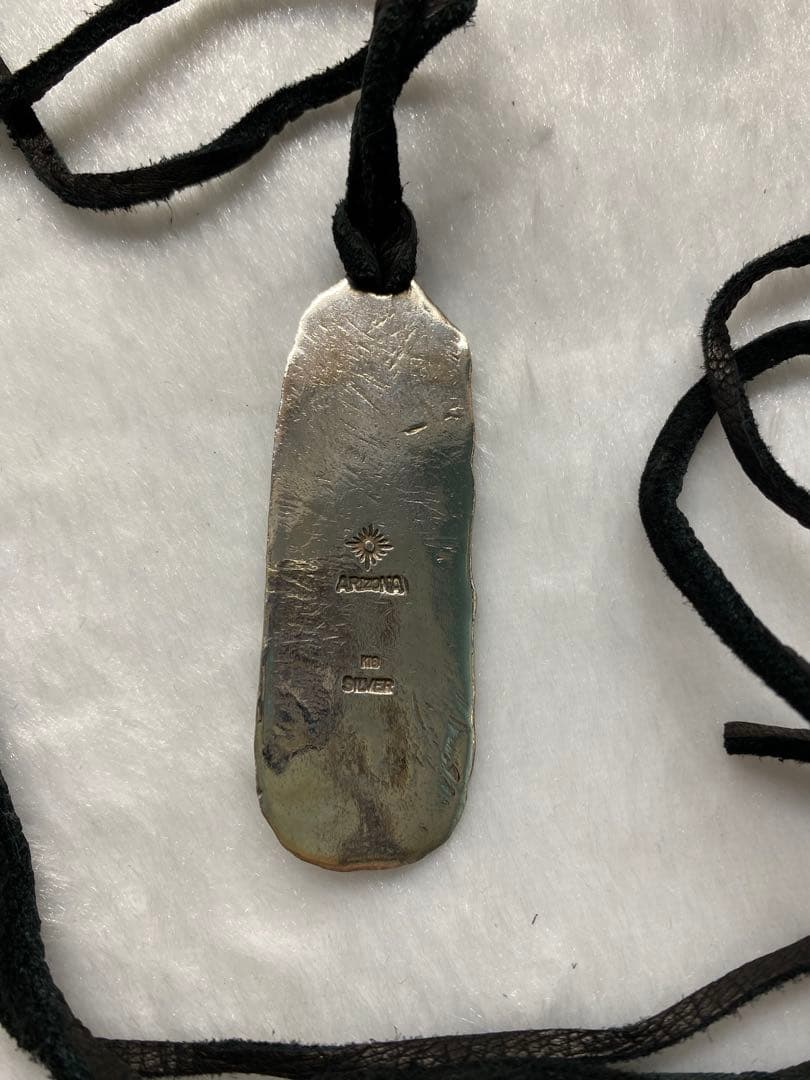 《一時的にお値下げ》矢モチーフ ネックレスチャーム