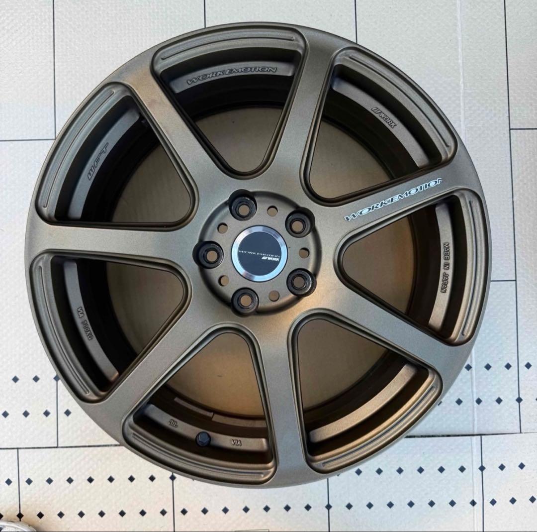 ワークエモーション　18インチ 7.5J
