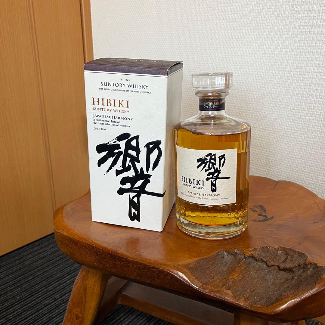 た*ん様 響　ジャパニーズハーモニー Japanese Harmony 700m 響 ハーモニー ウイスキー サントリー 箱付 700mlの通信販売