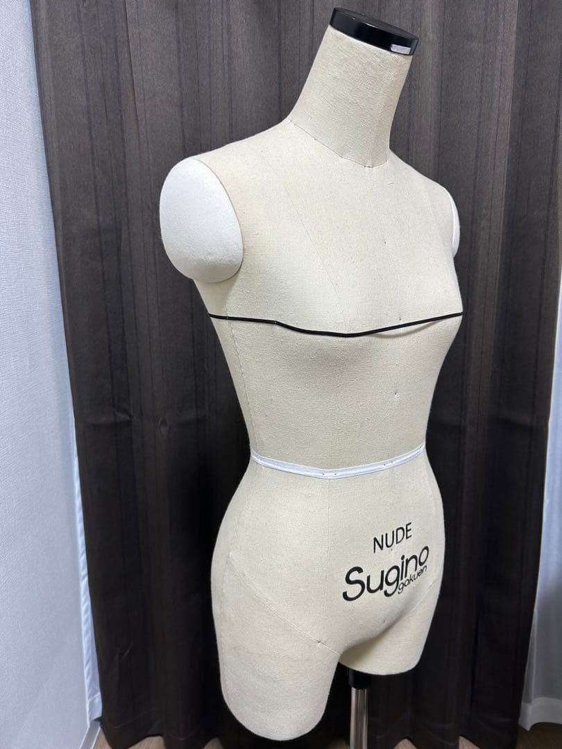 Sugino ボディ トルソー B83 W62 H87