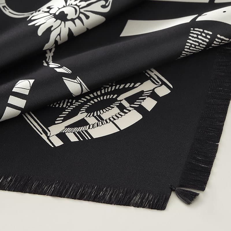 新作品　エルメス　HERMES カレH 80 《グラン・マネージュ》