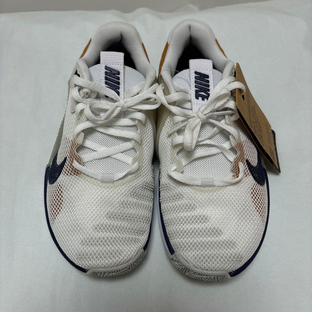 23.5cm ナイキ メトコン 9 AMP DZ2539-100 ホワイト　白