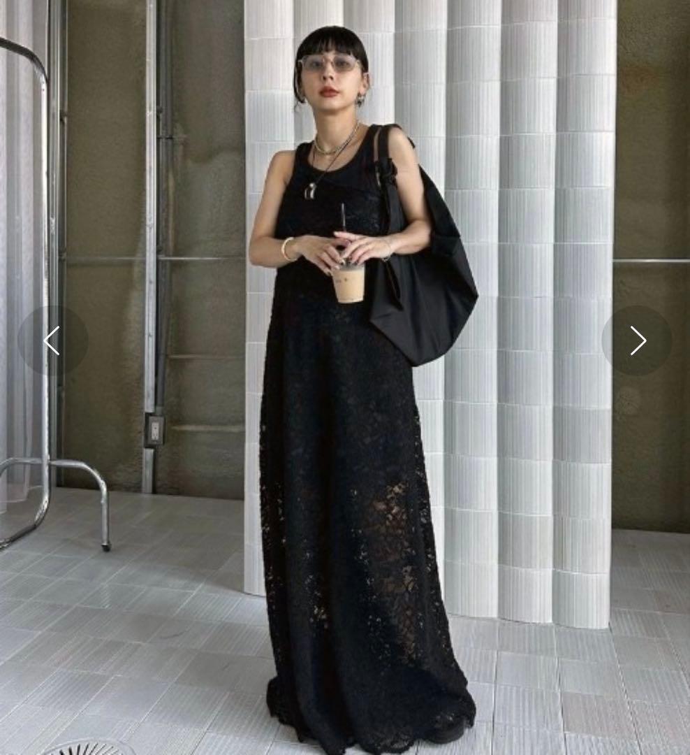 サロペット・オーバーオール・オールインワン AMERI ONE SHOULDER LACE FLARE ROMPERS M Ameri（アメリ）の「ONE SHOULDER LACE FLARE ROMPERS（サロペット