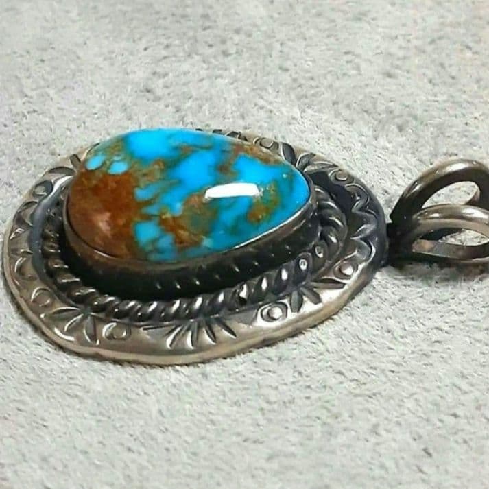 ハイグレード【キャンデラリア】レッドウェブ ペンダントトップ navajo