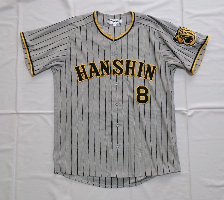 阪神タイガース レプリカユニフォーム(ビジター) 佐藤 輝明 サイズL 背