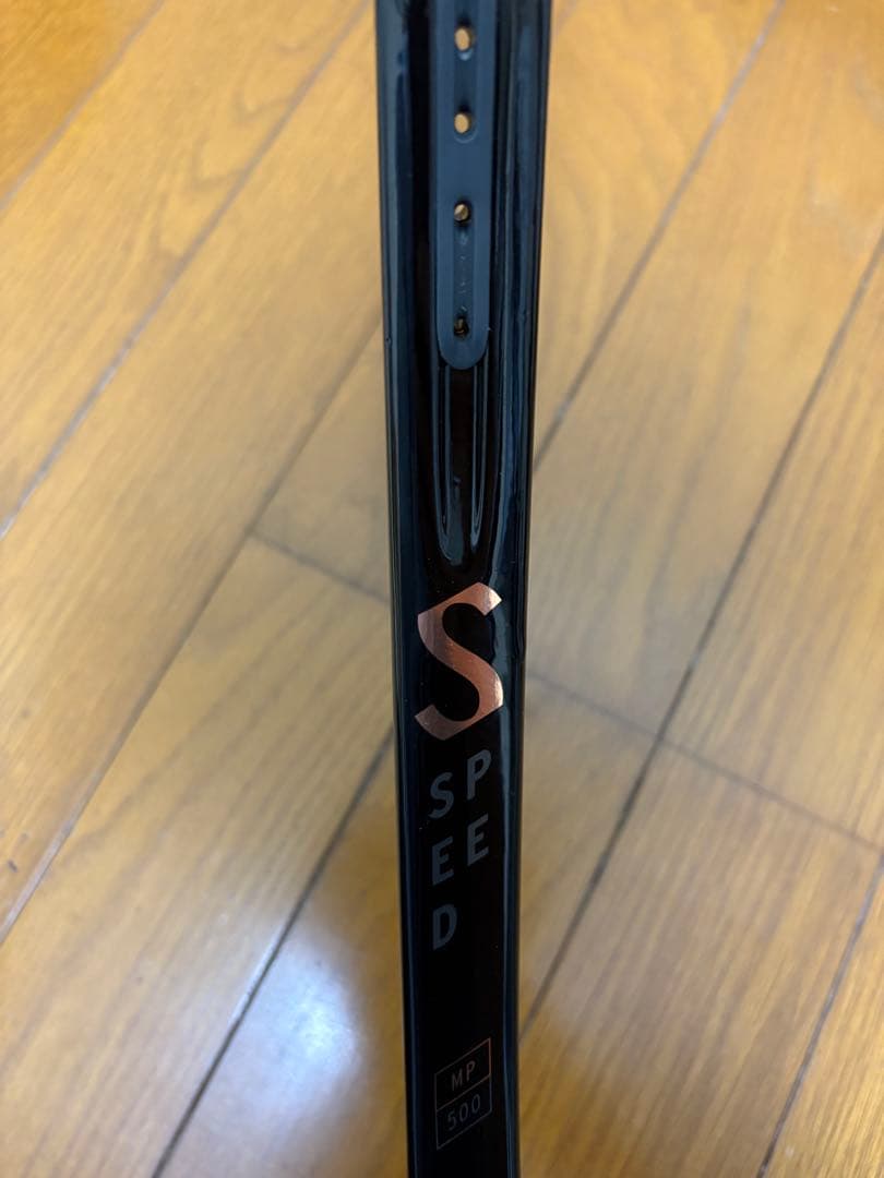 HEADジョコビッチカラー２本＋鈴木貴男元プロ、小野田元プロサイン入りラケバ等