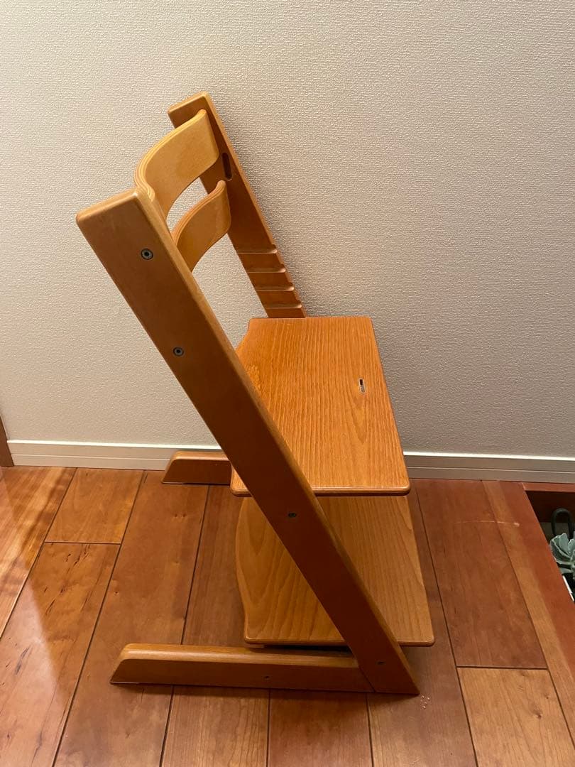 《年内発送12/27まで》ストッケ　ハイチェア☆テラコッタ