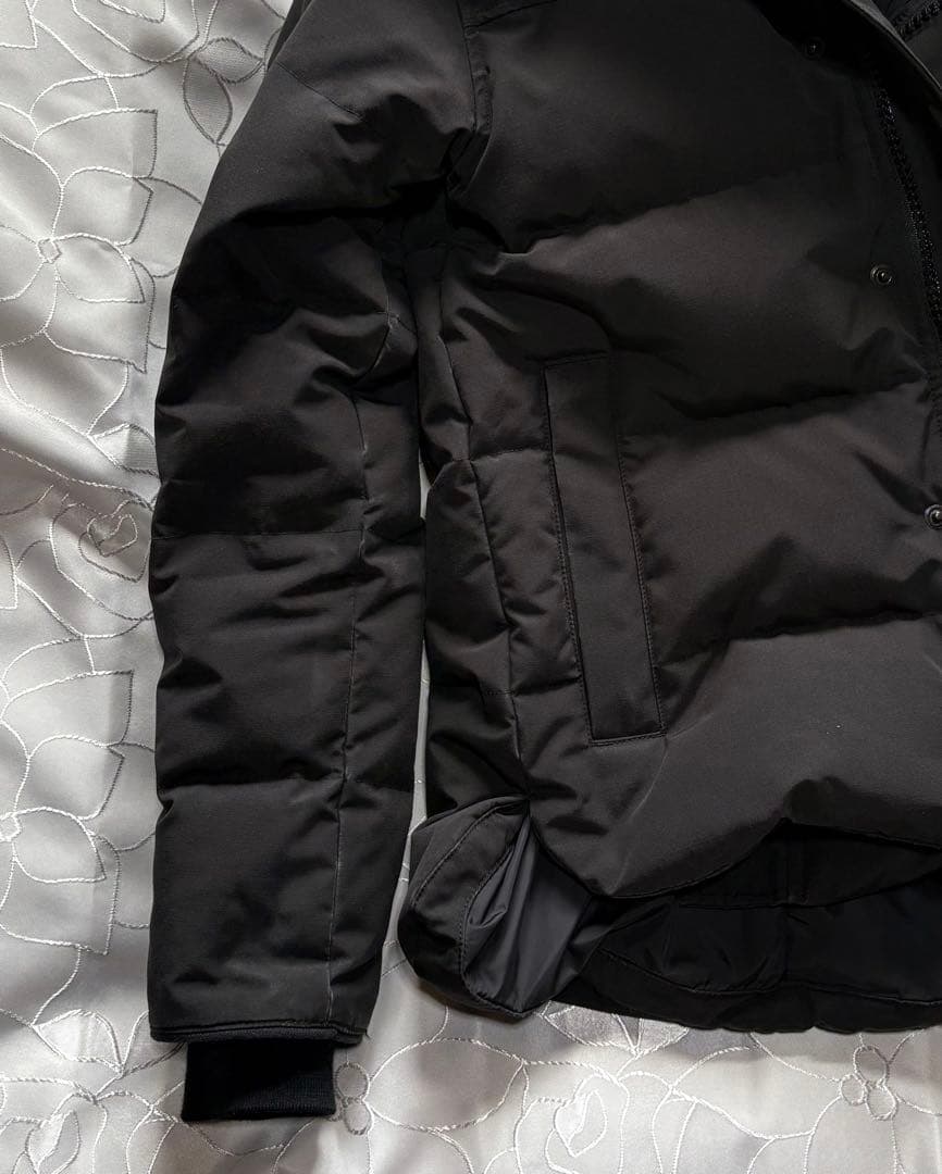 斉*木様 【オークション】⭐️カナダグース⭐️ダウンジャケット