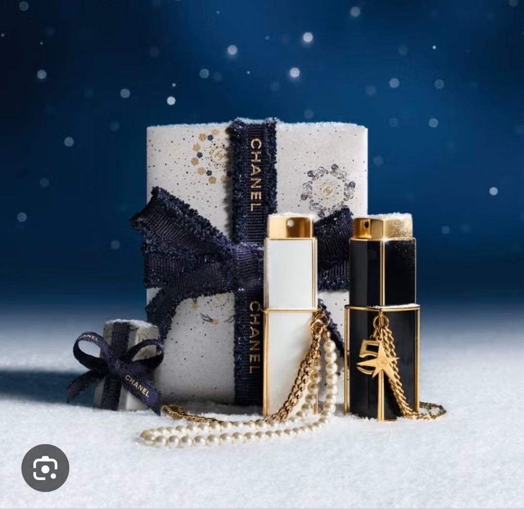 【未開封新品】2025 holiday Collection CHANEL N° 2025年クリスマスコフレ】「シャネル」が特別ポーチ付き限定セットを