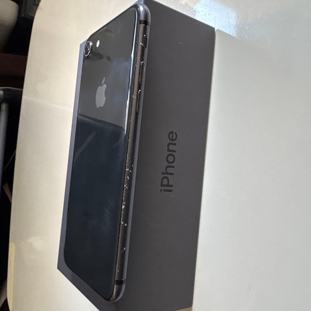 Apple iPhone 8 スペースグレー 本体 箱付き - メルカリ