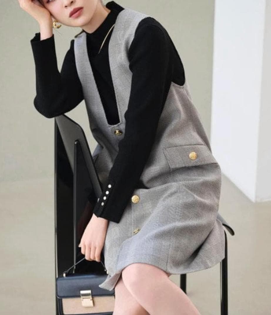 JUSGLITTY ジャスグリッティー フロント釦ミニジャンスカ XS JUSGLITTY フロント釦ミニジャンスカ Mサイズ新品未使用 - メルカリ