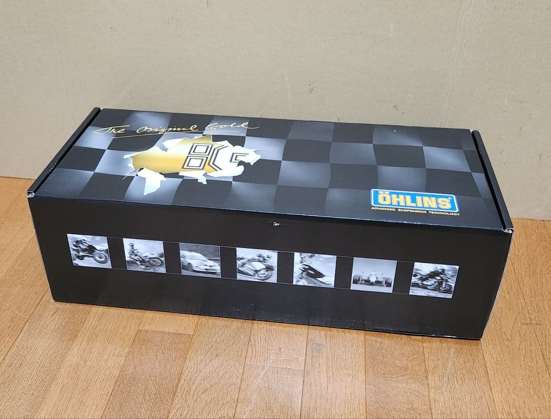 オーリンズ｜リアサスペンション｜M8 ソフテイル(18-)｜HD505 - メルカリ