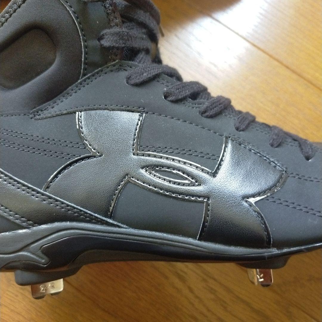 未使用 アンダーアーマー 野球 スパイク ハイカット ミドルカット 金具