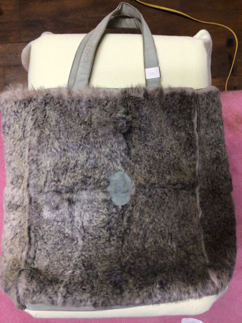 Hana　シャネル　ファーバック CHANEL】シャネル『ファー チェーンショルダーバッグ』レディース 1