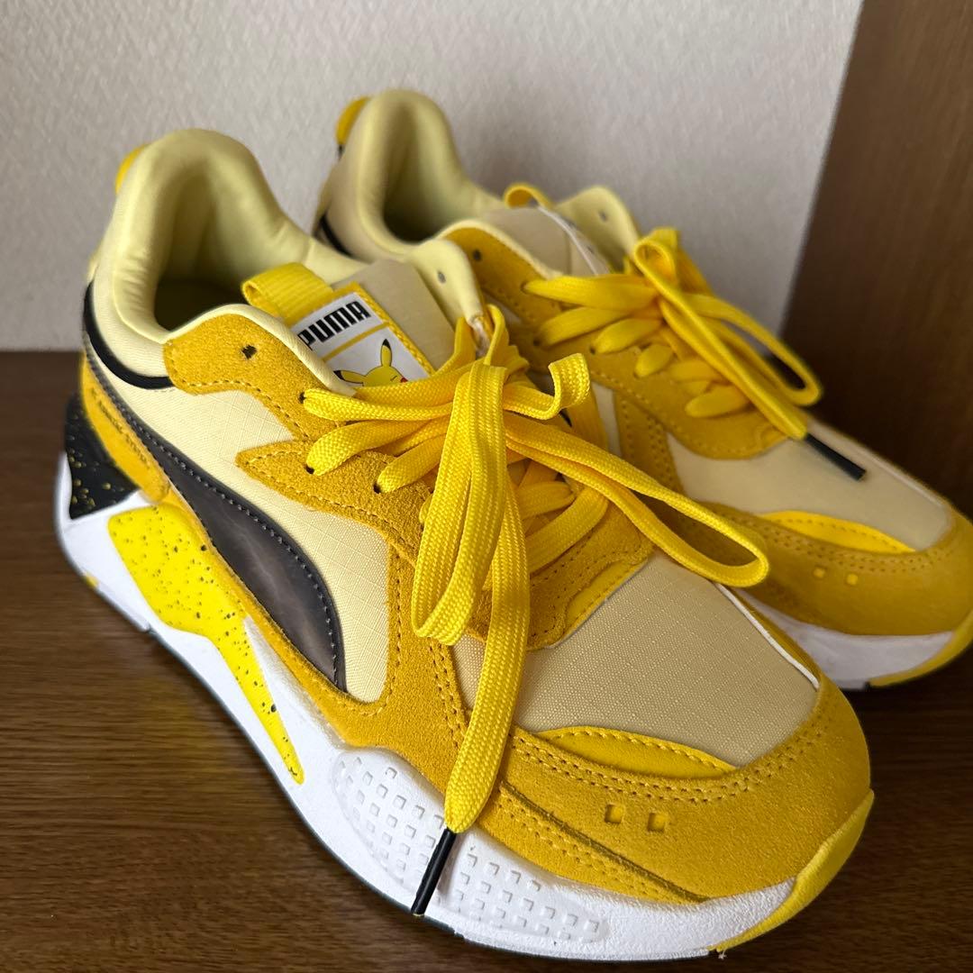 専用　　プーマ PUMA ポケモン ピカチュウ スニーカー プーマ」×ポケモンの初コラボ ピカチュウをあしらったスニーカーやボア