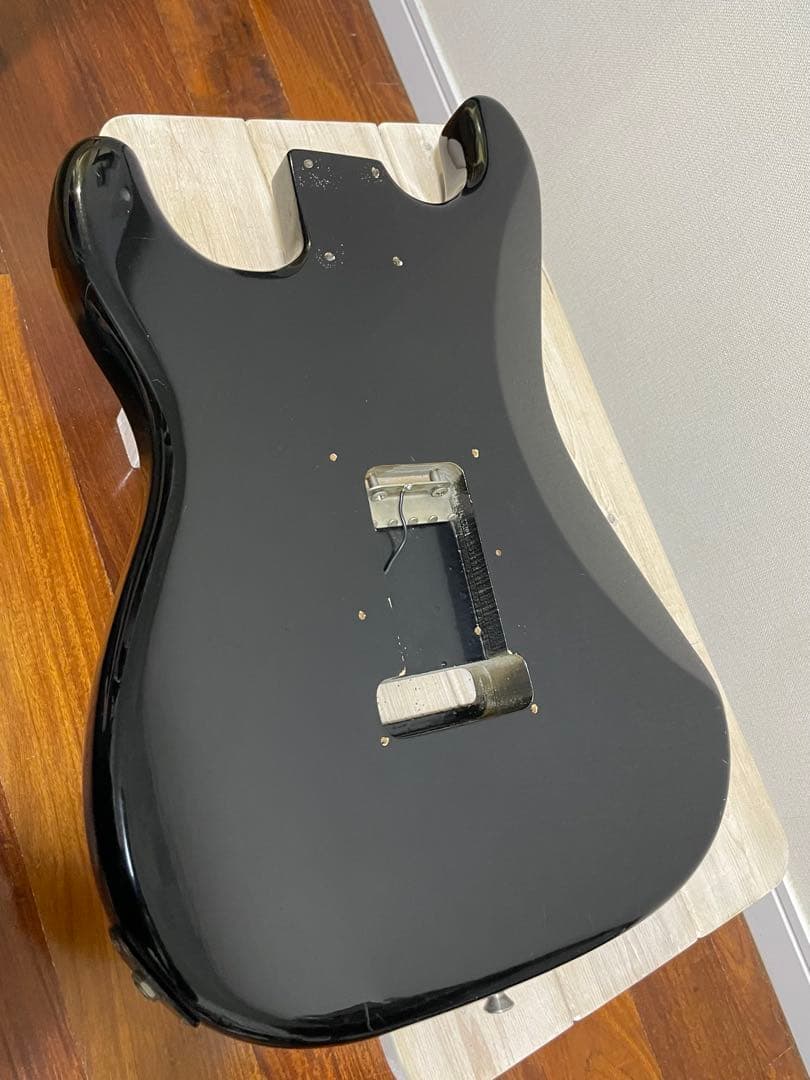 未完成 フェルナンデス 80'sストラトキャスター