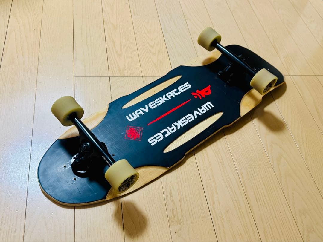 【美品】WAVESKATES サーフスケート　コンプリート　日本斜壁協会 美品】WAVESKATES サーフスケート コンプリート 日本斜壁協会 - メルカリ