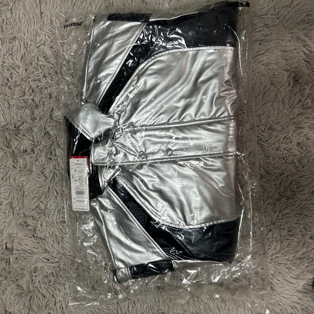 未使用品 ミズノ ビクトリーステージ グラウンドコート シルバー