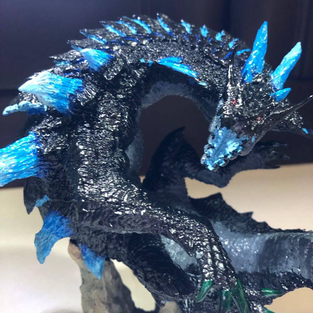 塗装済み ラギアクルス希少種 クリエイターズモデル フィギュア - メルカリ